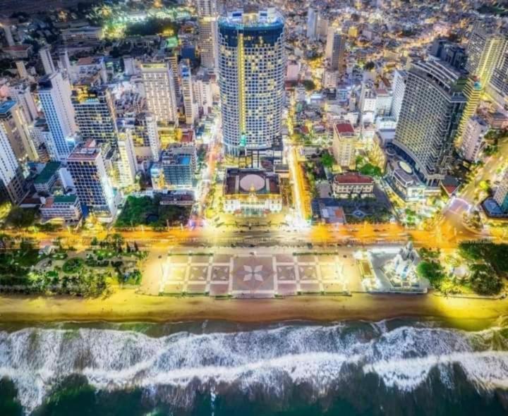 Luxury Seaview Panorama Nha Trang By Luna Екстериор снимка