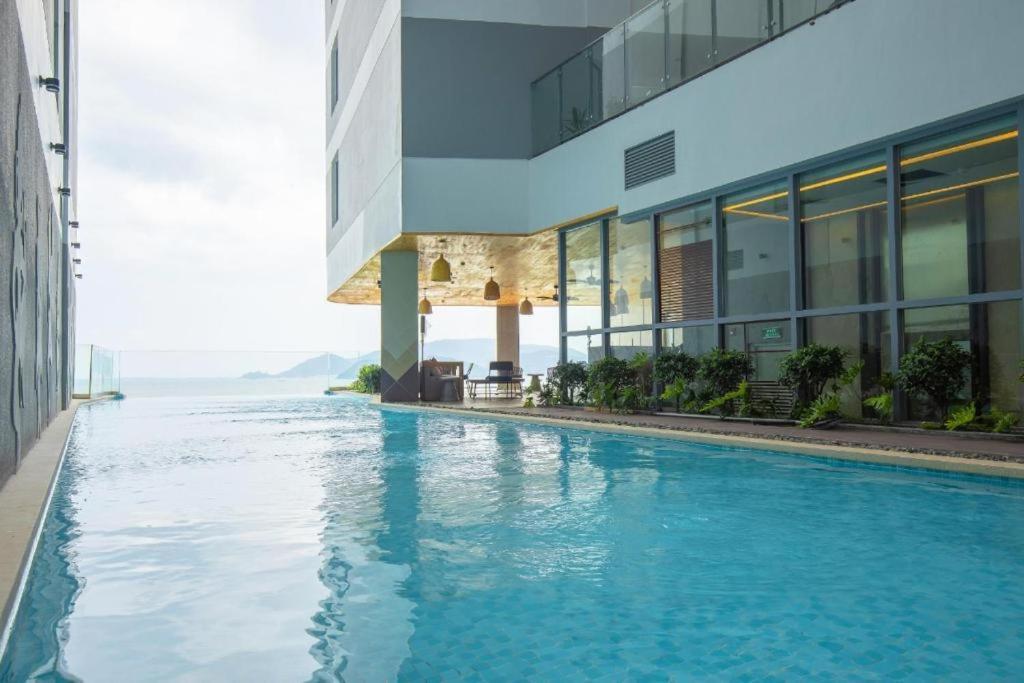 Luxury Seaview Panorama Nha Trang By Luna Екстериор снимка