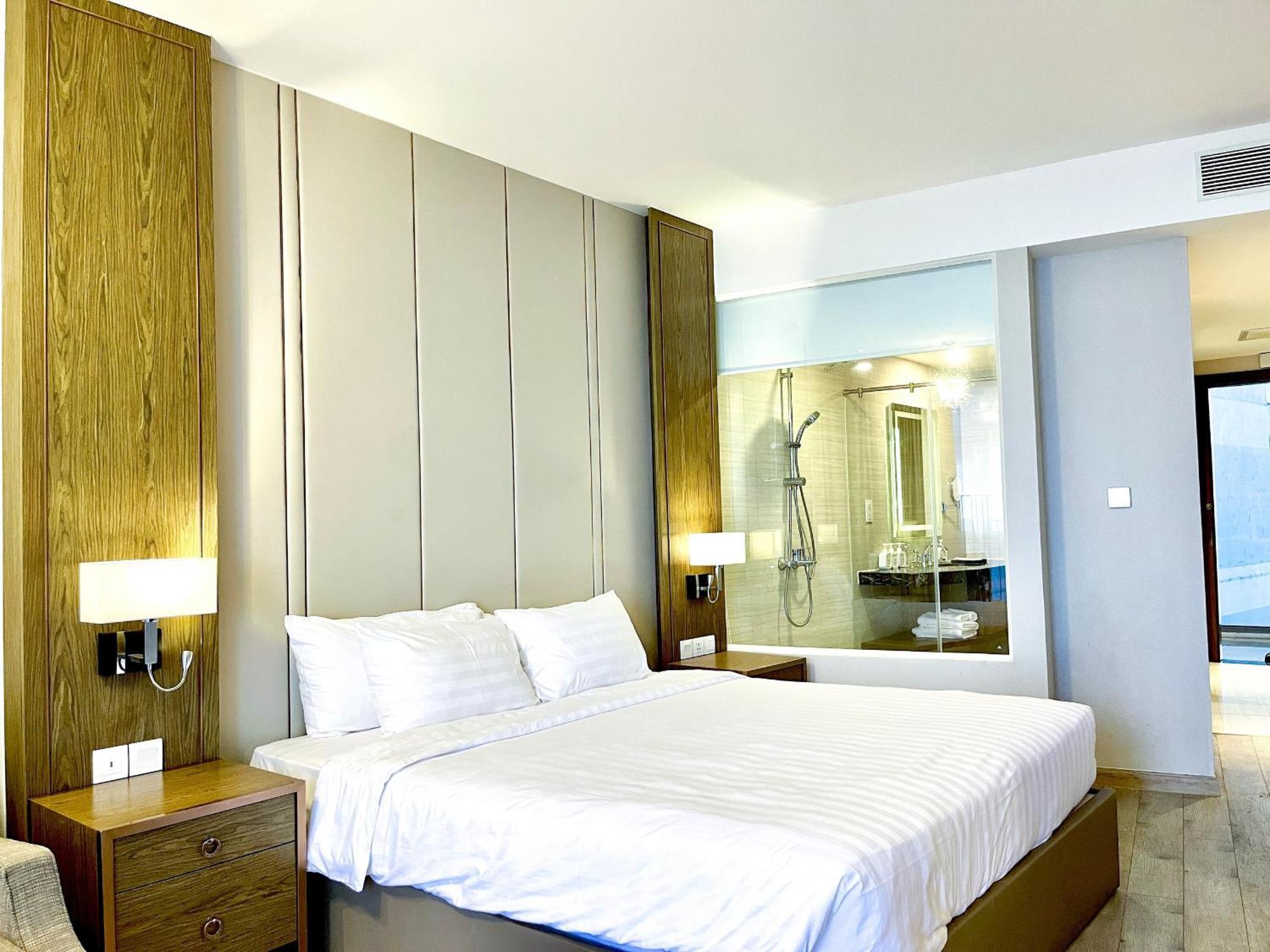 Luxury Seaview Panorama Nha Trang By Luna Екстериор снимка
